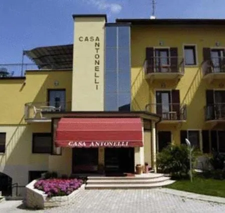 Casa Antonelli Мальчезіне