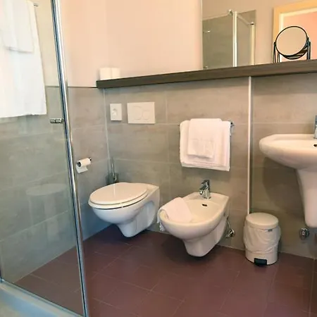 Casa Antonelli Готель Мальчезіне