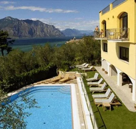 Casa Antonelli Мальчезіне