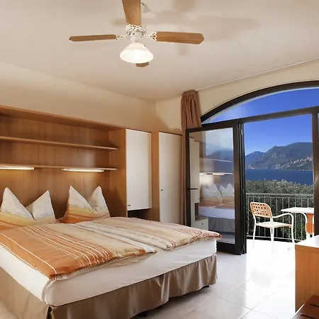 Casa Antonelli 2* Мальчезіне